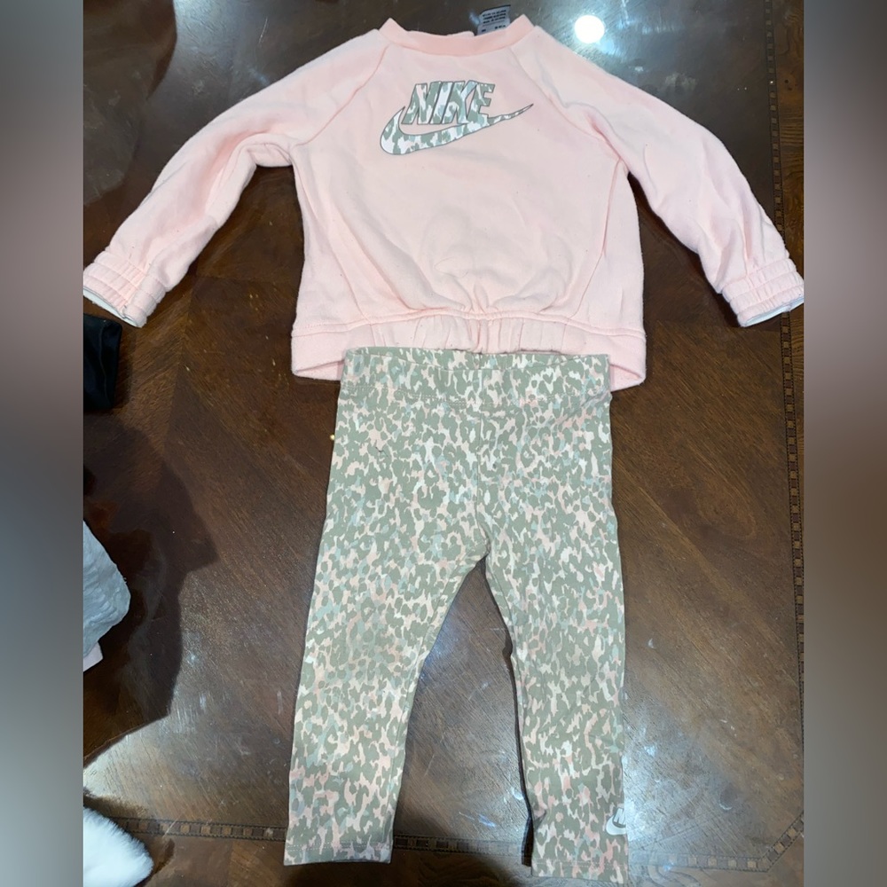 toddler girl nike 2 piece size 18 months